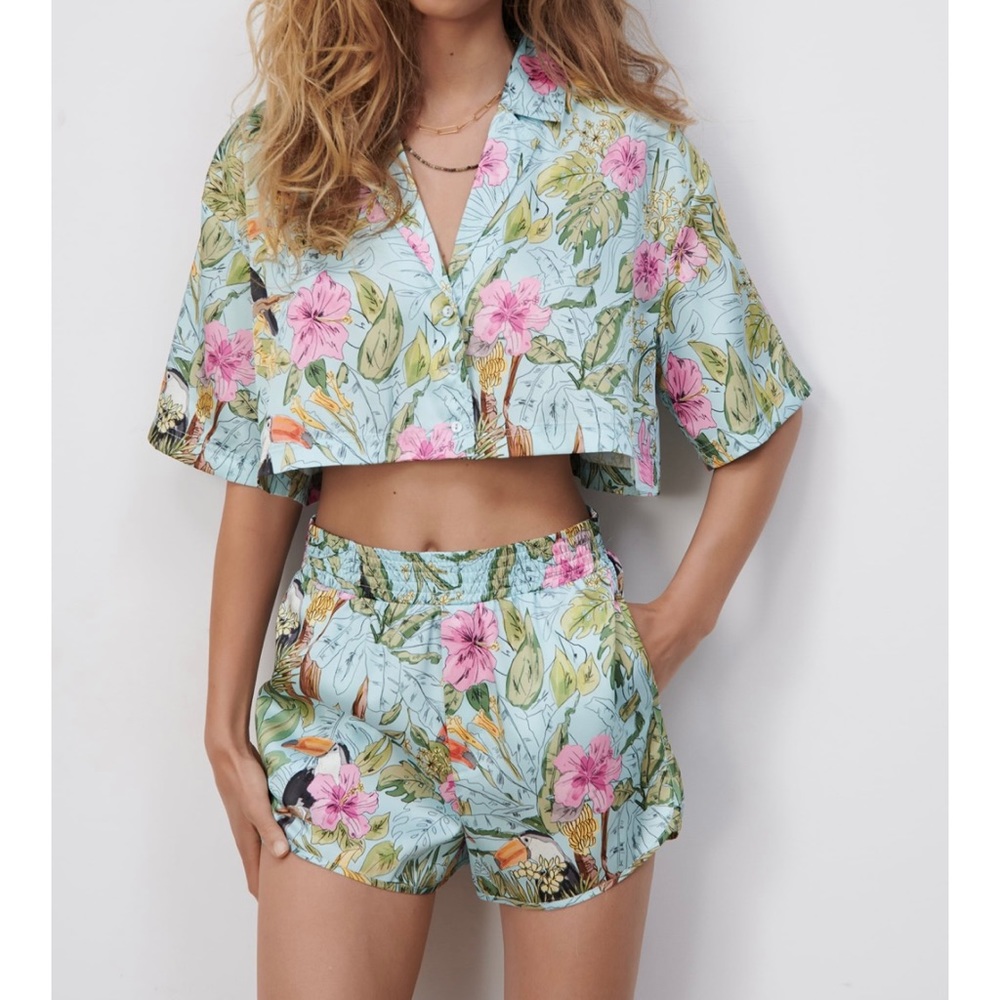 Zara toucan print shorts